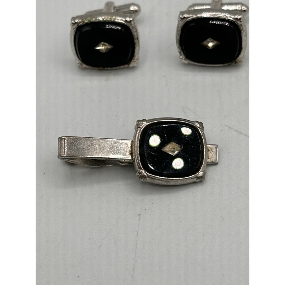 VIntage Shields Mens Cufflinks & Tie Tack Black Glass Diamond Chip‎ Silver Tone